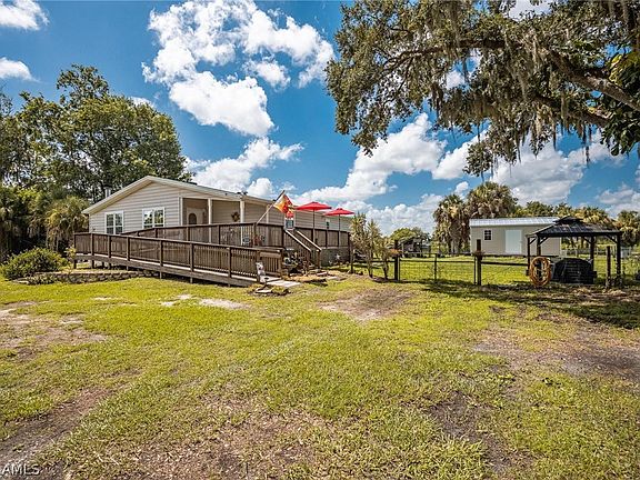 3rd image of 2551 County Road 830