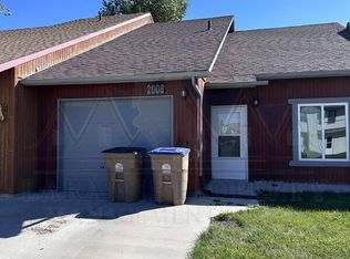 2006 Hancock St, Laramie, WY 82072