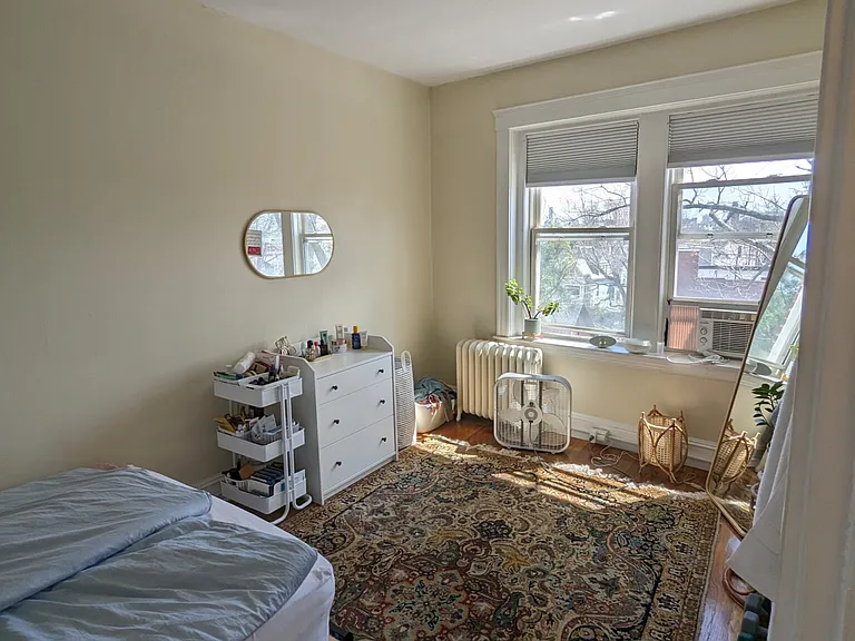 Linnaean St — Photo 1