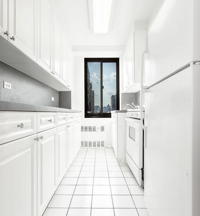 1st image of 25 W 132nd St APT 11K