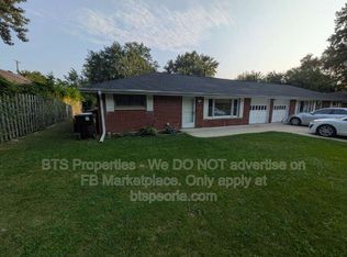622 W La Claire Ln, Peoria, IL 61614