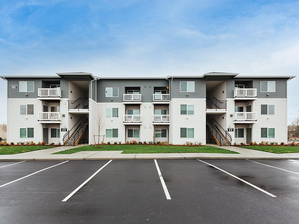 Markwood Apartments 623 W Stevens Rd Burlington WA Zillow