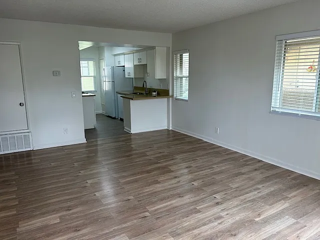 44220 San Pablo Ave #F9 — Photo 15
