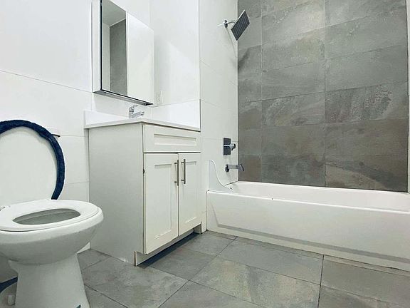 5th image of 665 E 21st St APT 1