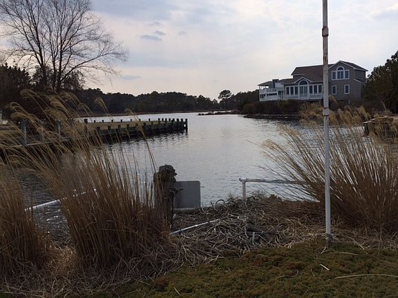 2nd image of 244 Bayshore Dr