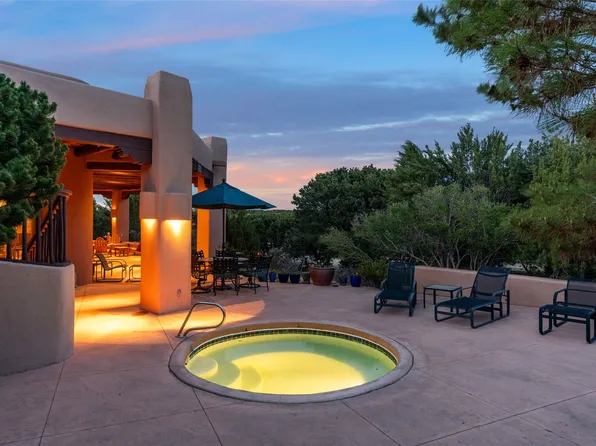 71 Sierra Rosa Loop, Santa Fe, NM 87506