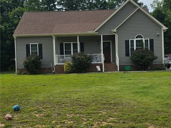 4406 Alyssa Ln, North Dinwiddie, VA 23803