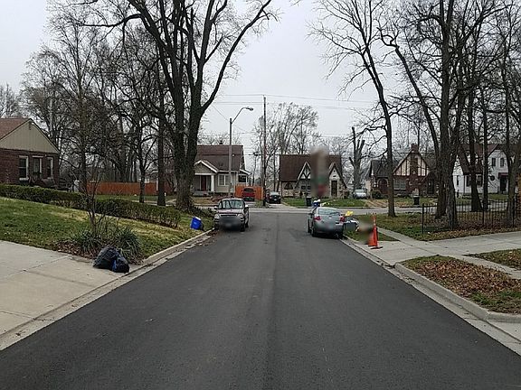 4th image of 5836 Wayne Ave
