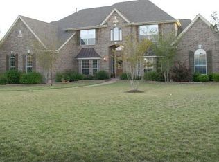 5825 Via Dr, Austin, TX 78735