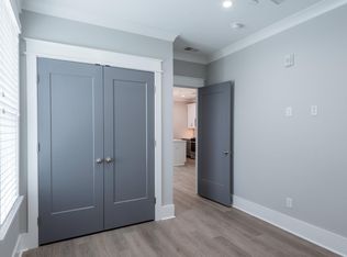 124 Spring St STE 101, Charleston, SC 29403