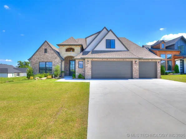 2512 E 135th St S, Bixby, OK 74008