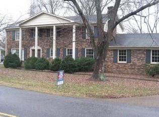 755 Bellevue Rd, Nashville, TN 37221