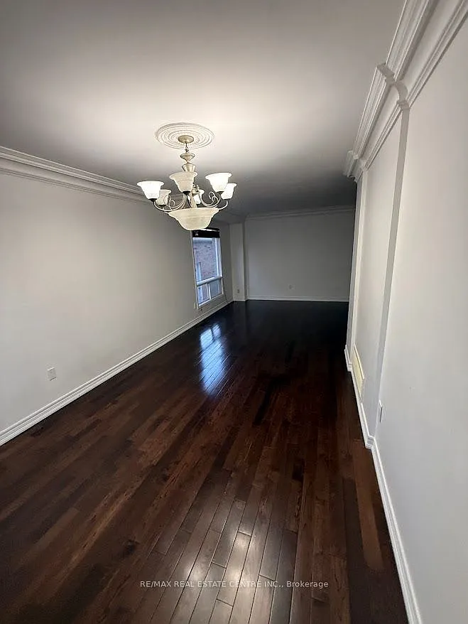 4 bed, $4,100 — Photo 4