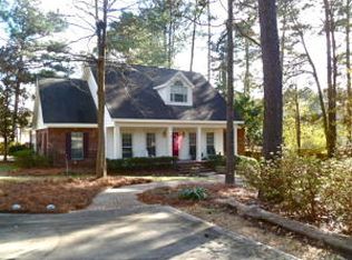 87 Pirate Dr, Hattiesburg, MS 39402