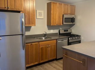 51 Bradford Rd #B, Milton, MA 02186