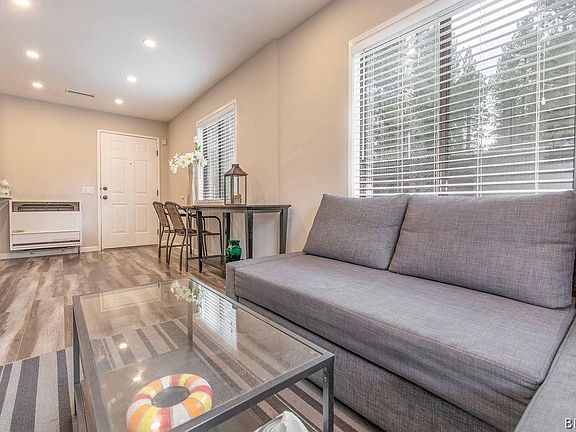 3rd image of 41339 Lahontan Dr