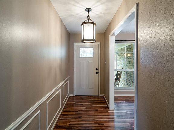 Entry way