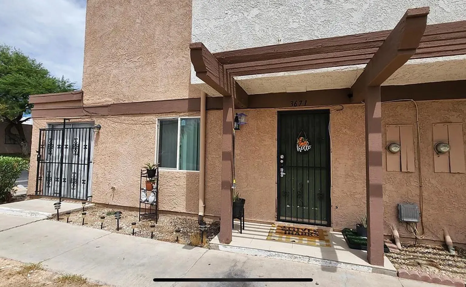 Villa Knolls East Dr, Las Vegas — Photo 3
