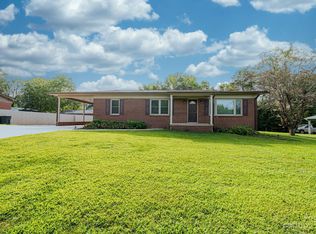 113 Joyceton Church Rd SW, Lenoir, NC 28645