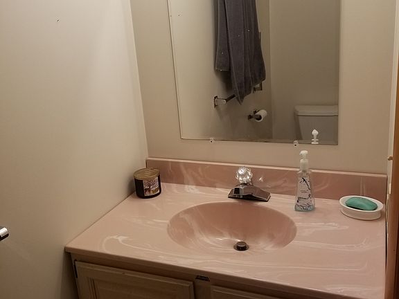 1/2 bath