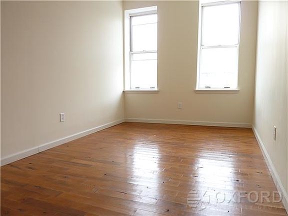 4th image of 4031 18th Ave #2