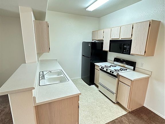 4th image of 7413 W Russell Rd APT 214