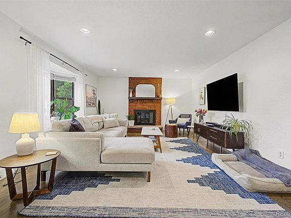 4th image of 2105 Lewis Street