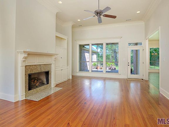 3rd image of 480 S Club Ave