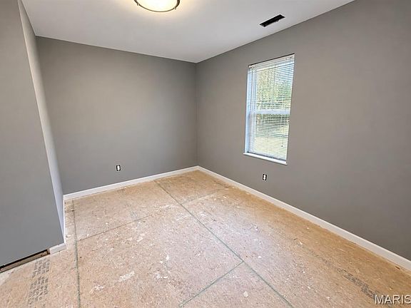 3rd image of 1408 W Congress St