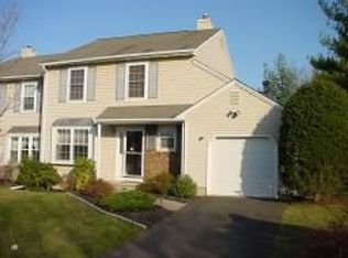 16 Arapaho Trl, Branchburg, NJ 08876