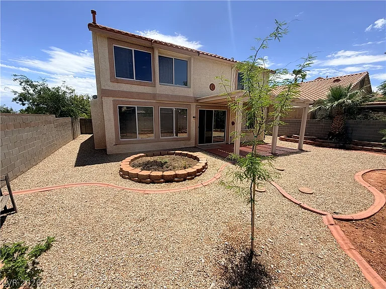 925 Lexington Cross Dr — Photo 63