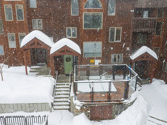 3rd image of 3808 Alpine Village Dr #1