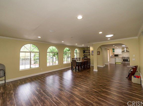 2nd image of 23132 Leonora Dr