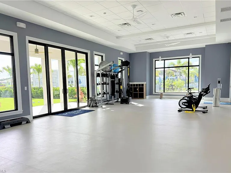 9077 Wisteria Way — Photo 41