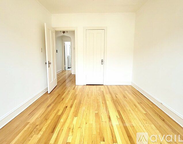 1st image of 2948 N Laramie Ave #9