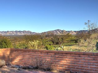 991 W Vuelta Del Yaba, Green Valley, AZ 85622