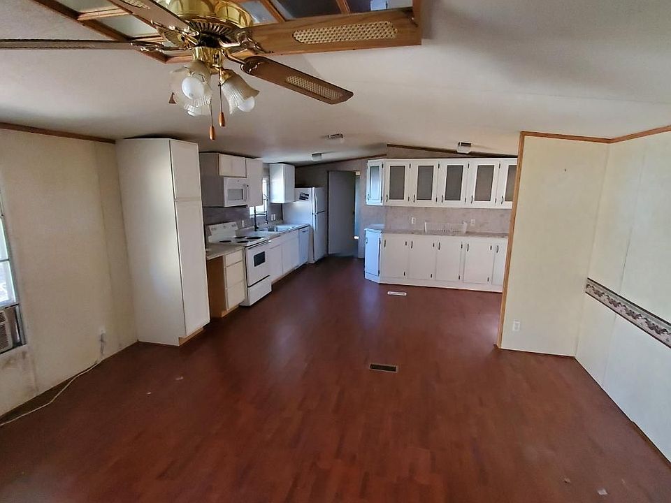 1st image of 2222 South St #17