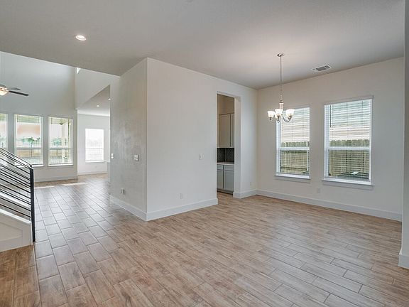 4th image of 11308 Charger Way