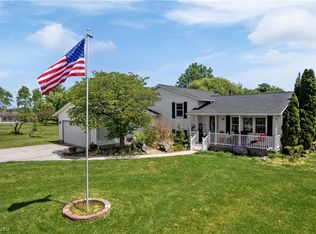 18863 Rowell Rd, Wellington, OH 44090