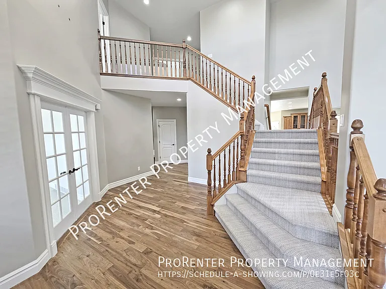 843 Eaglepointe Dr — Photo 18