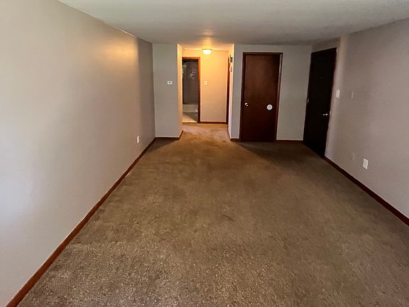 2nd image of 169 Jefferson Ave APT 1