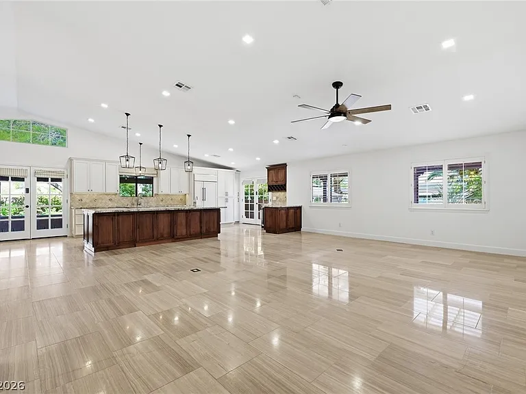 1410 S Monte Cristo Way — Photo 10