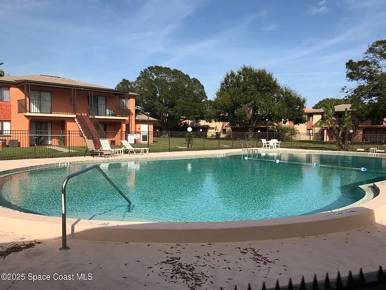 196 San Juan Cir — Photo 19