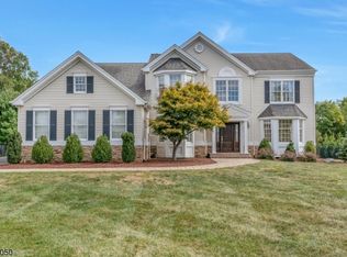 1016 Chambers Ct, Bridgewater, NJ 08807