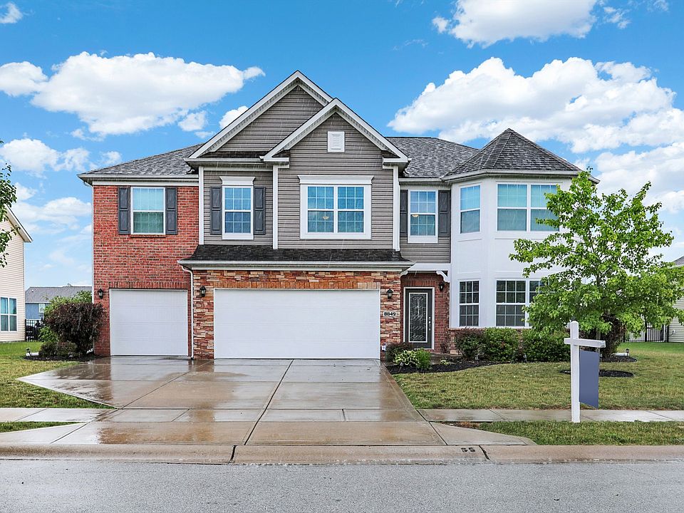 1st image of 8849 New Heritage Ct
