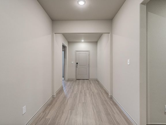 5th image of 7101 24th St