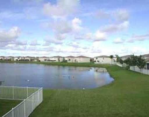4th image of 6706 Rainwood Cove Ln