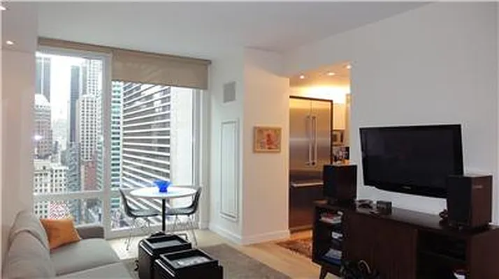 Sold by 212 Consulting Corp | media 17