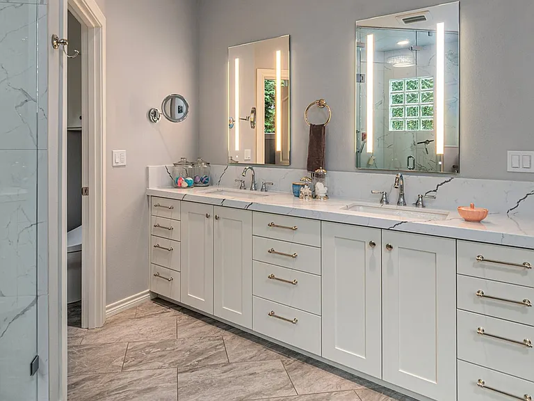 12404 NW Woodland Ct — Photo 13