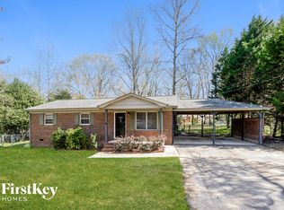 1010 Iris Dr, Gastonia, NC 28056